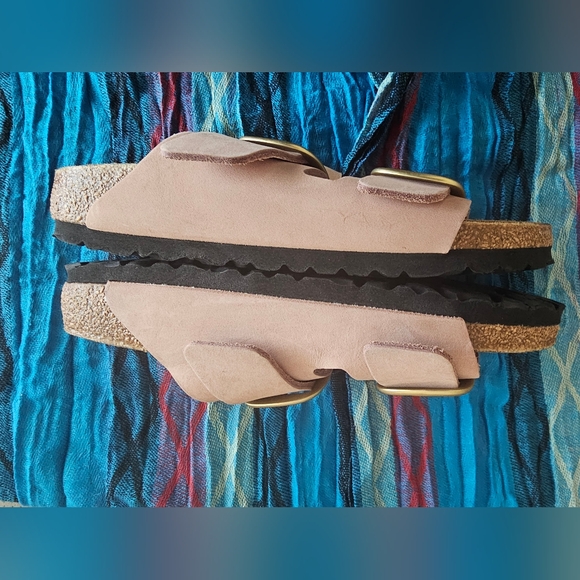 Birkenstock Arizona Big Buckle Beige With Pink Undertone Oiled Leather Sandals - Picture 5 of 10